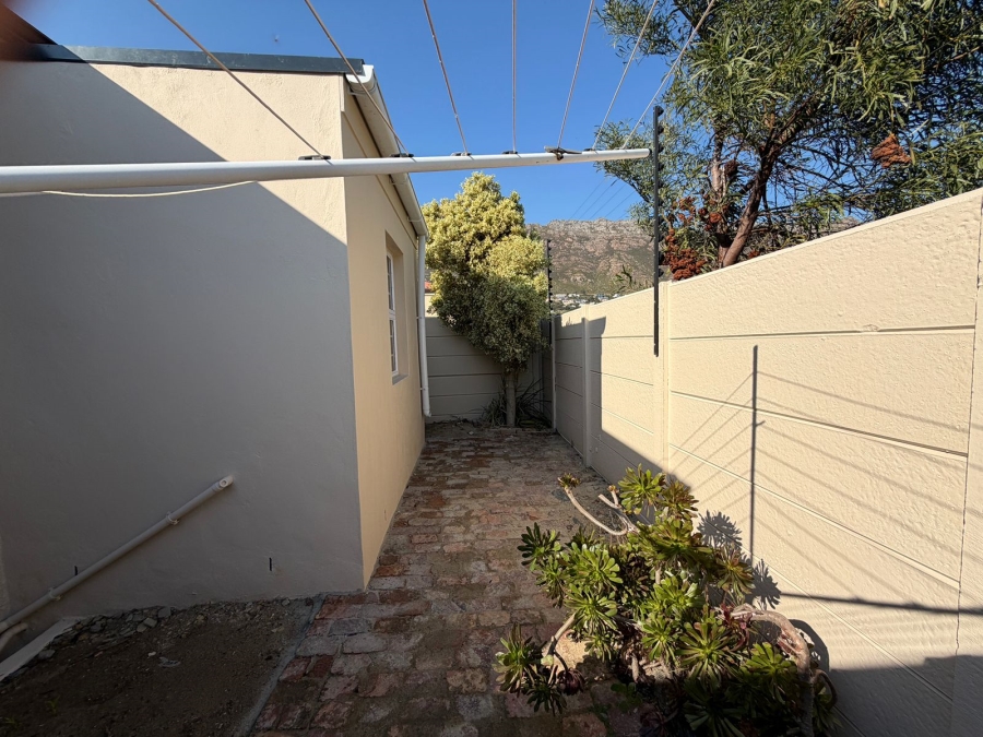 2 Bedroom Property for Sale in Anchorage Park Western Cape